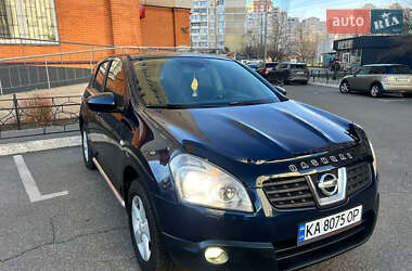 Позашляховик / Кросовер Nissan Qashqai 2007 в Києві