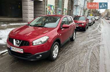 Внедорожник / Кроссовер Nissan Qashqai 2010 в Киеве