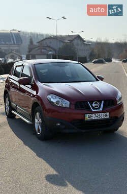 Внедорожник / Кроссовер Nissan Qashqai 2012 в Днепре