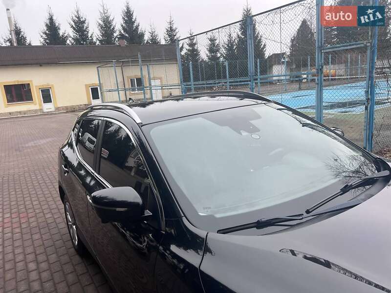 Позашляховик / Кросовер Nissan Qashqai 2014 в Рокитному