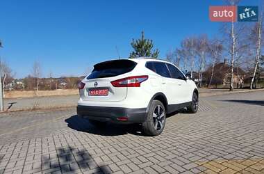 Внедорожник / Кроссовер Nissan Qashqai 2017 в Дрогобыче