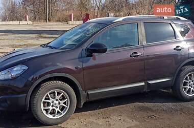 Позашляховик / Кросовер Nissan Qashqai 2011 в Ізюмі