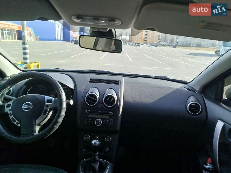 Внедорожник / Кроссовер Nissan Qashqai 2010 в Каменец-Подольском