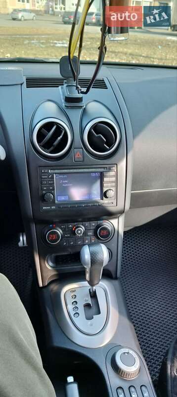 Внедорожник / Кроссовер Nissan Qashqai 2011 в Звягеле