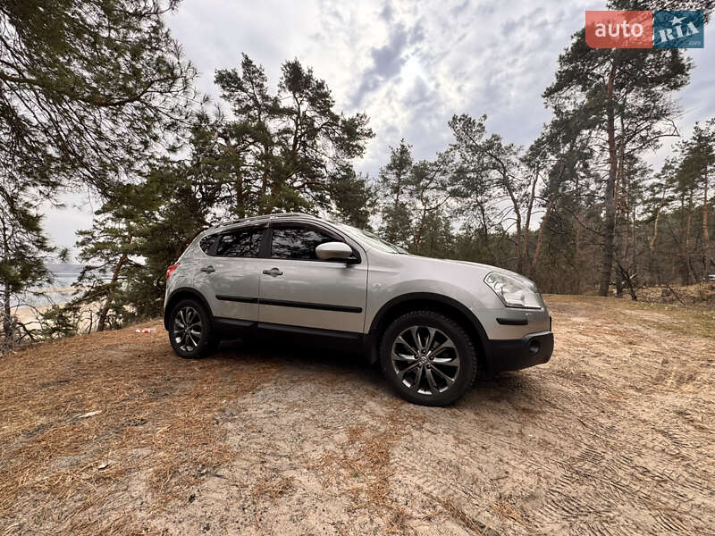 Внедорожник / Кроссовер Nissan Qashqai 2008 в Черкассах