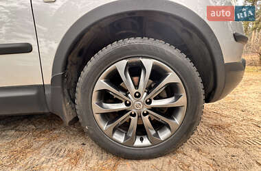 Внедорожник / Кроссовер Nissan Qashqai 2008 в 