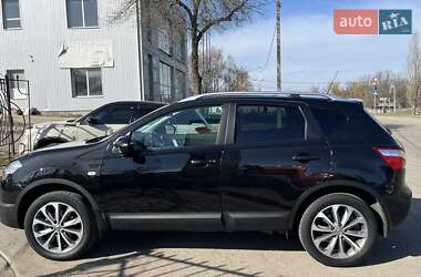 Позашляховик / Кросовер Nissan Qashqai 2010 в Миколаєві