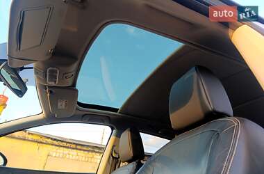 Позашляховик / Кросовер Nissan Qashqai 2013 в 