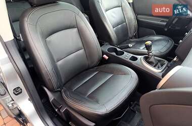 Позашляховик / Кросовер Nissan Qashqai 2013 в 