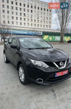 Позашляховик / Кросовер Nissan Qashqai 2015 в Черкасах