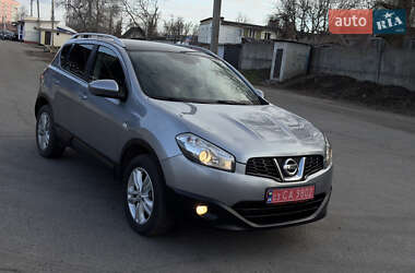 Позашляховик / Кросовер Nissan Qashqai 2010 в Полтаві