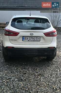 Внедорожник / Кроссовер Nissan Qashqai 2019 в 