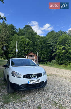 Внедорожник / Кроссовер Nissan Qashqai 2010 в 