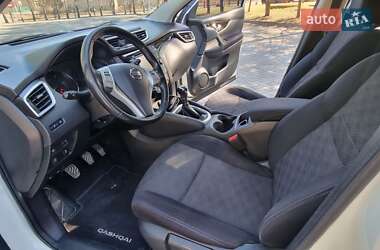 Внедорожник / Кроссовер Nissan Qashqai 2017 в 