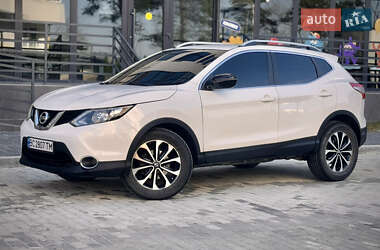 Позашляховик / Кросовер Nissan Qashqai 2015 в 