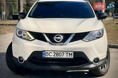 Позашляховик / Кросовер Nissan Qashqai 2015 в 