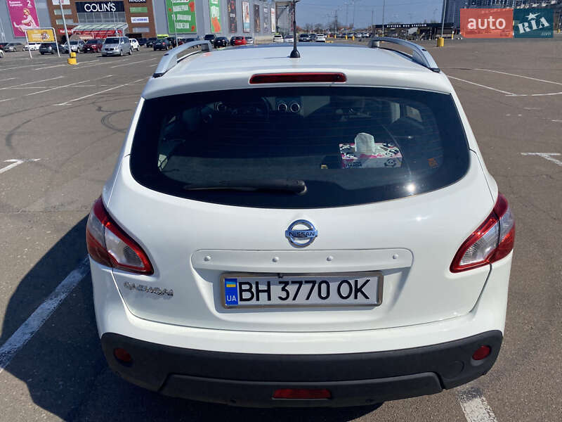 Позашляховик / Кросовер Nissan Qashqai 2011 в Одесі