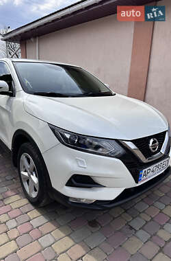 Внедорожник / Кроссовер Nissan Qashqai 2018 в 