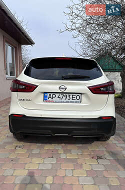 Внедорожник / Кроссовер Nissan Qashqai 2018 в 