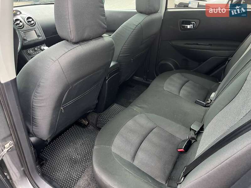 Позашляховик / Кросовер Nissan Qashqai 2012 в Львові