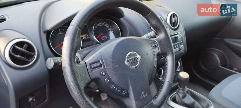 Позашляховик / Кросовер Nissan Qashqai 2013 в Ковелі