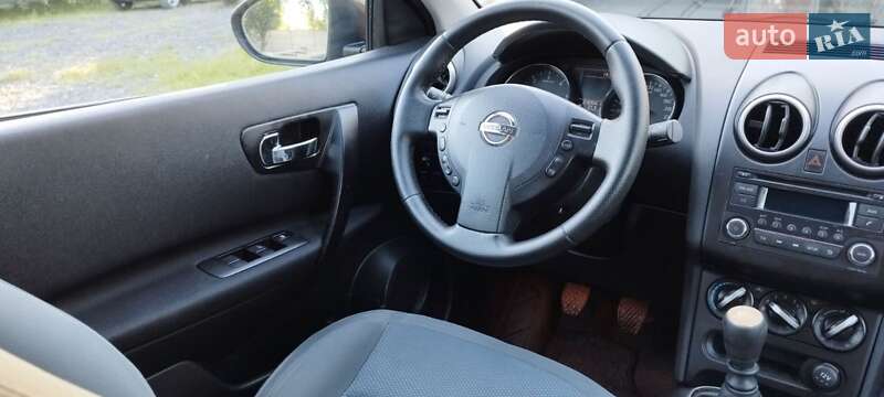 Позашляховик / Кросовер Nissan Qashqai 2013 в Ковелі