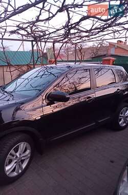 Внедорожник / Кроссовер Nissan Qashqai 2010 в 
