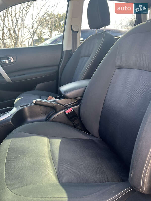 Внедорожник / Кроссовер Nissan Qashqai 2011 в Луцке