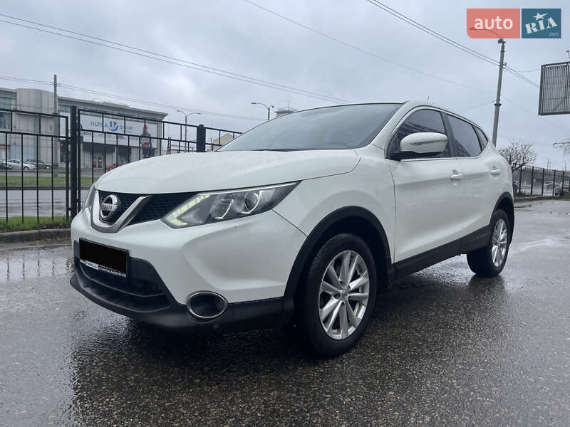 Внедорожник / Кроссовер Nissan Qashqai 2017 в 