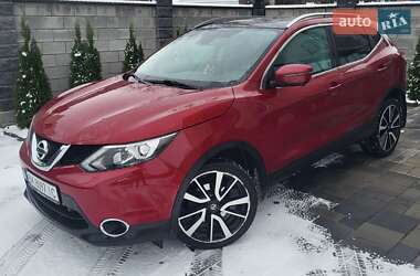 Позашляховик / Кросовер Nissan Qashqai 2015 в 