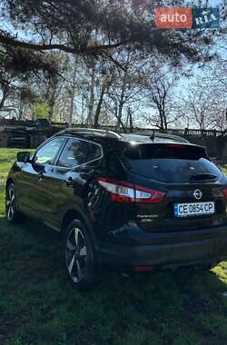 Внедорожник / Кроссовер Nissan Qashqai 2015 в 