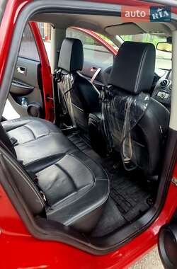Внедорожник / Кроссовер Nissan Qashqai 2007 в 