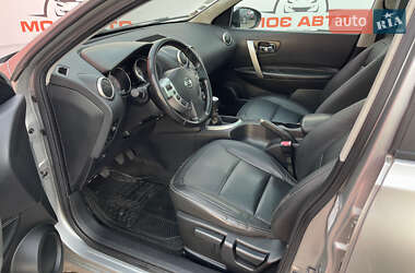 Внедорожник / Кроссовер Nissan Qashqai 2009 в 