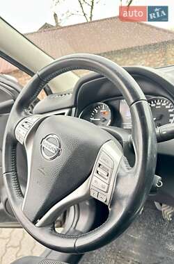 Внедорожник / Кроссовер Nissan Qashqai 2014 в 