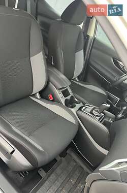 Внедорожник / Кроссовер Nissan Qashqai 2018 в 