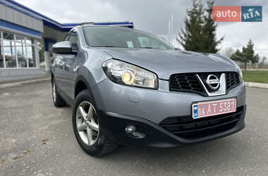 Внедорожник / Кроссовер Nissan Qashqai 2011 в 