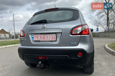 Внедорожник / Кроссовер Nissan Qashqai 2011 в 