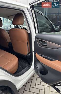 Внедорожник / Кроссовер Nissan Qashqai 2016 в 