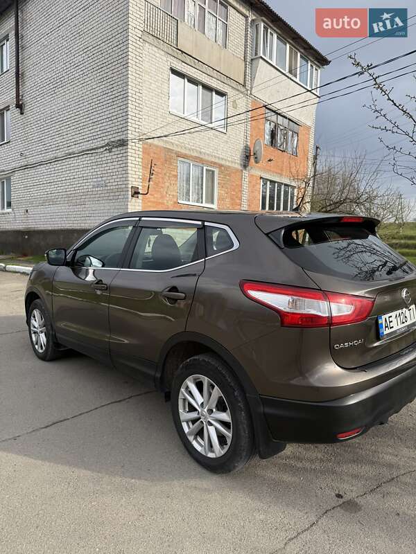 Позашляховик / Кросовер Nissan Qashqai 2017 в Дніпрі
