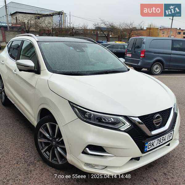 Внедорожник / Кроссовер Nissan Qashqai 2020 в Ровно