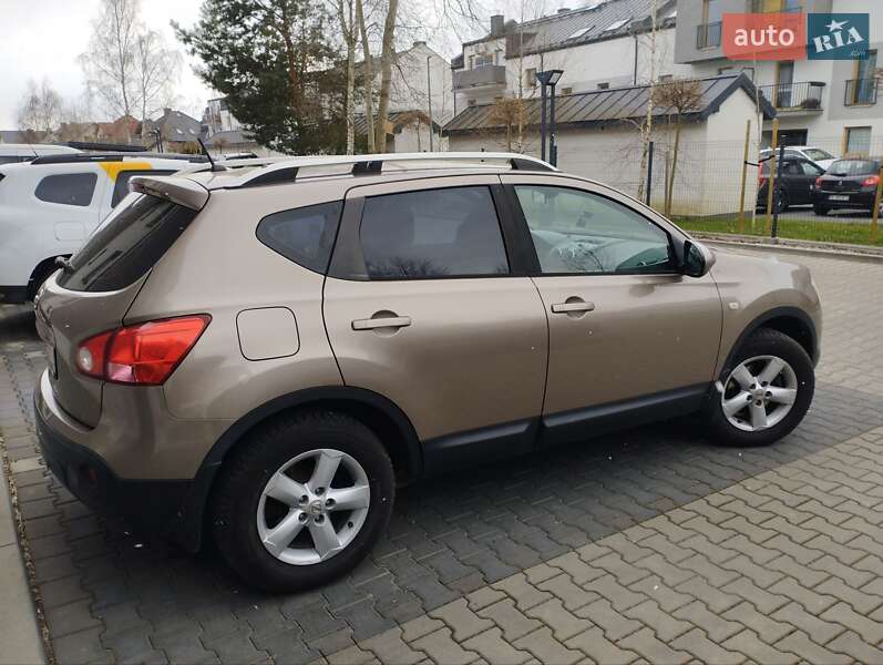 Внедорожник / Кроссовер Nissan Qashqai 2010 в Харькове