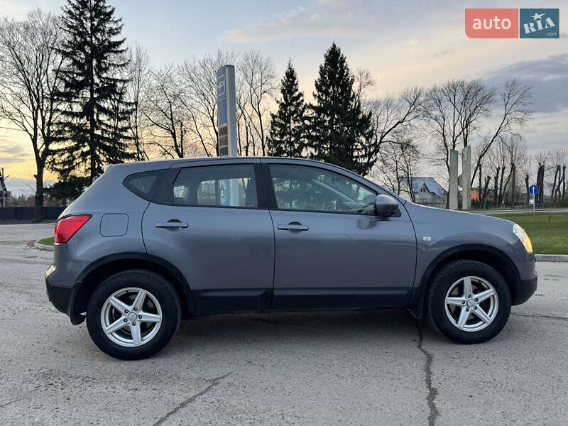Внедорожник / Кроссовер Nissan Qashqai 2009 в Самборе