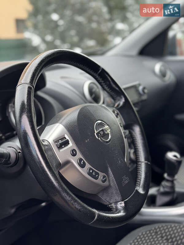 Внедорожник / Кроссовер Nissan Qashqai 2009 в Самборе