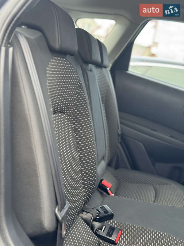 Внедорожник / Кроссовер Nissan Qashqai 2009 в Самборе