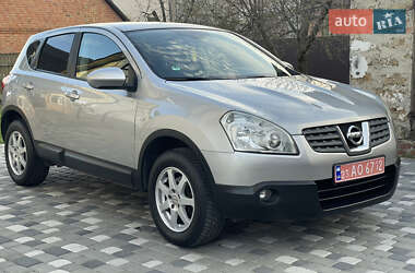 Внедорожник / Кроссовер Nissan Qashqai 2008 в 