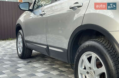 Внедорожник / Кроссовер Nissan Qashqai 2008 в 