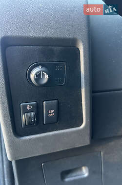 Позашляховик / Кросовер Nissan Qashqai 2010 в 