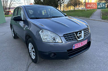 Позашляховик / Кросовер Nissan Qashqai 2010 в 
