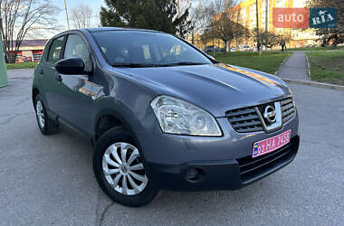 Позашляховик / Кросовер Nissan Qashqai 2010 в 