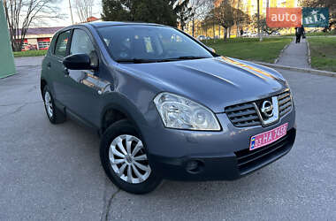Позашляховик / Кросовер Nissan Qashqai 2010 в 